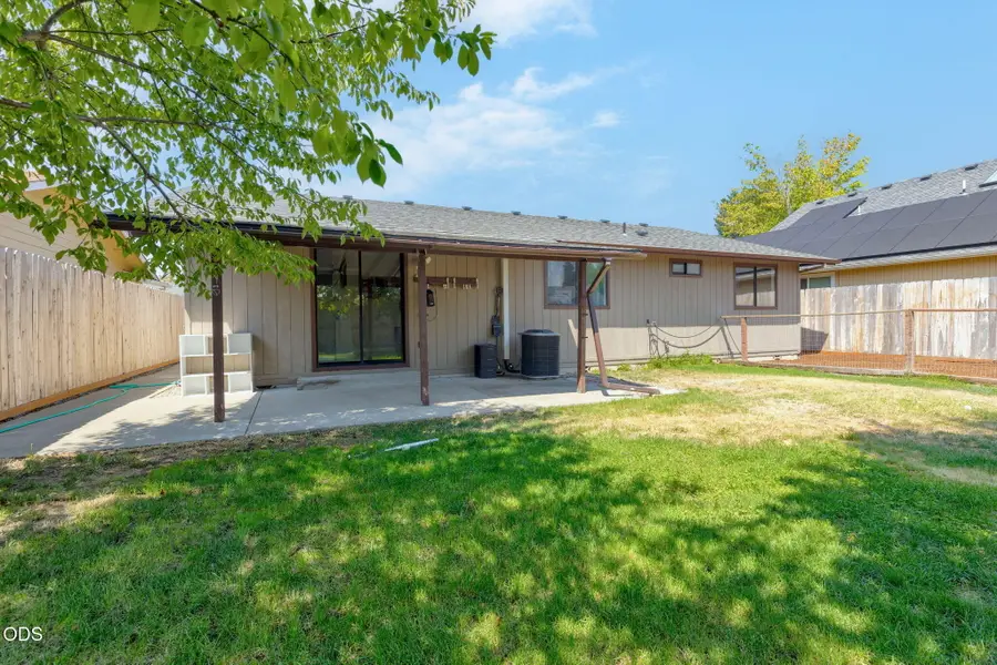 1045 Angler Lane, Grants Pass, OR 97527 - #3
