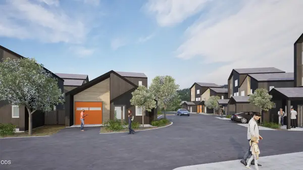61082 SE Thistle Lane, Bend, OR 97702