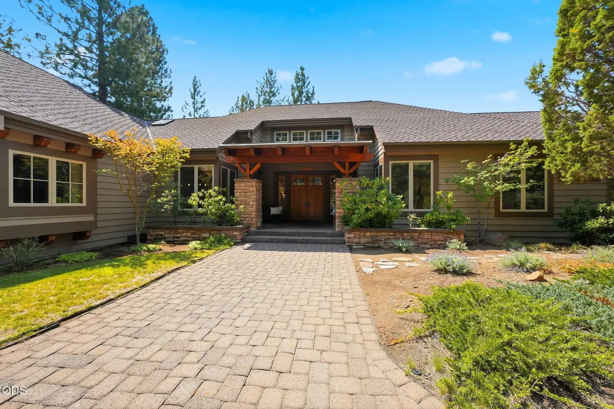 16863 Royal Coachman Drive, Sisters, OR 97759 - #1