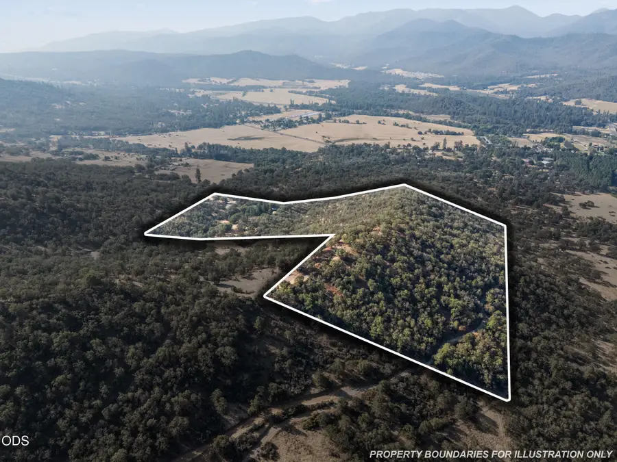 11926 Blackwell, Central Point, OR 97502 - #3