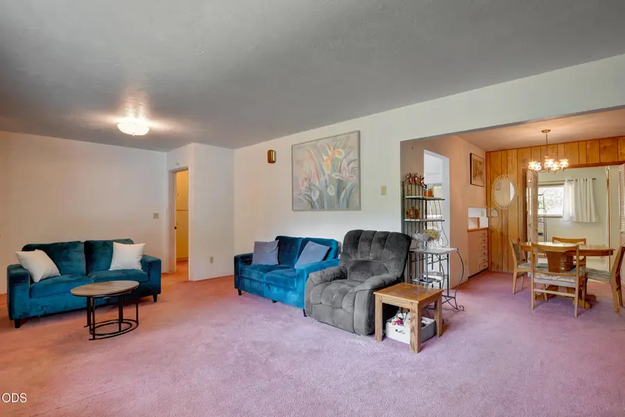 2141 Foots Creek Left Fork Road, Gold Hill, OR 97525 - #3