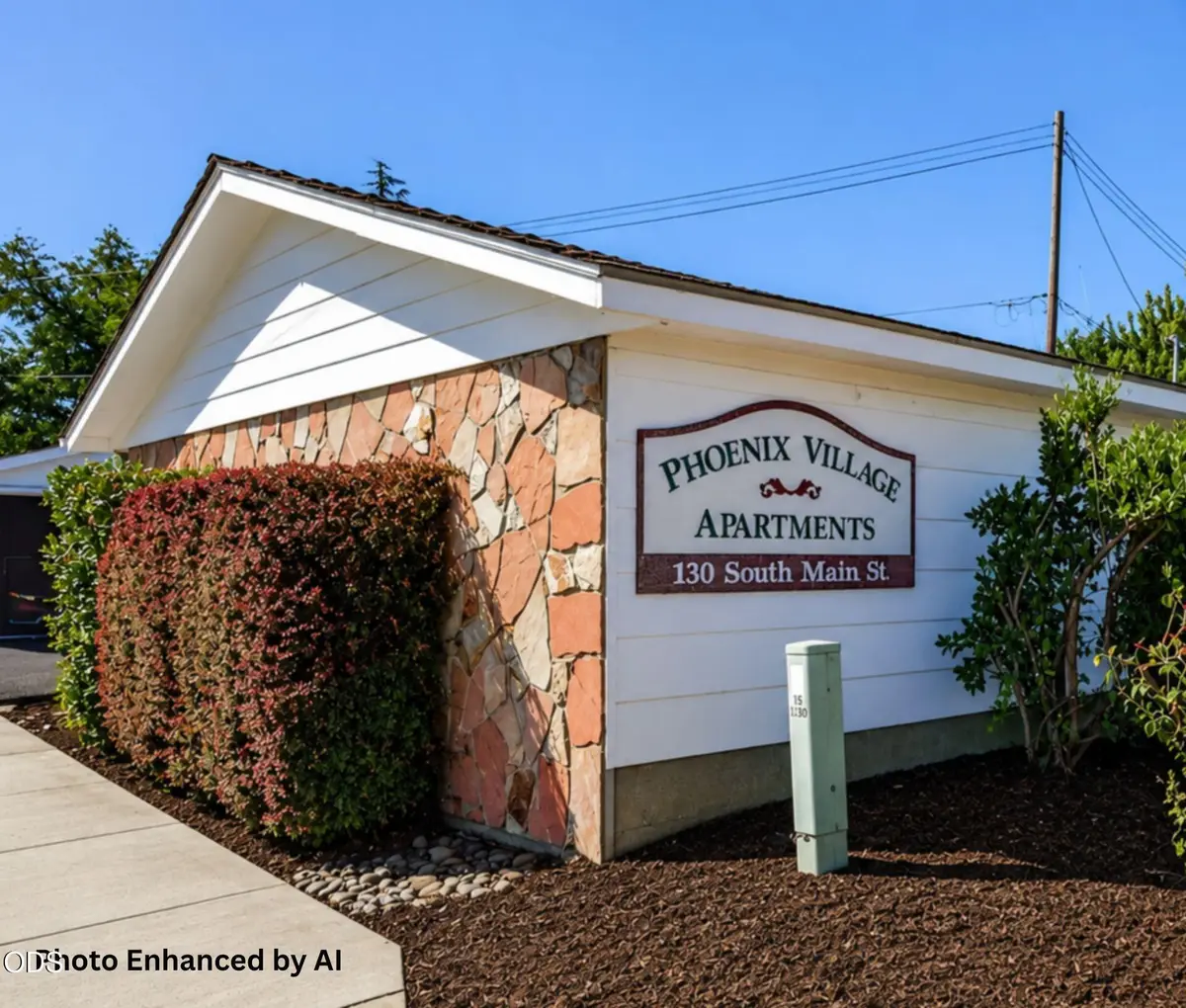 130 S Main Street, Phoenix, OR 97535 - #1