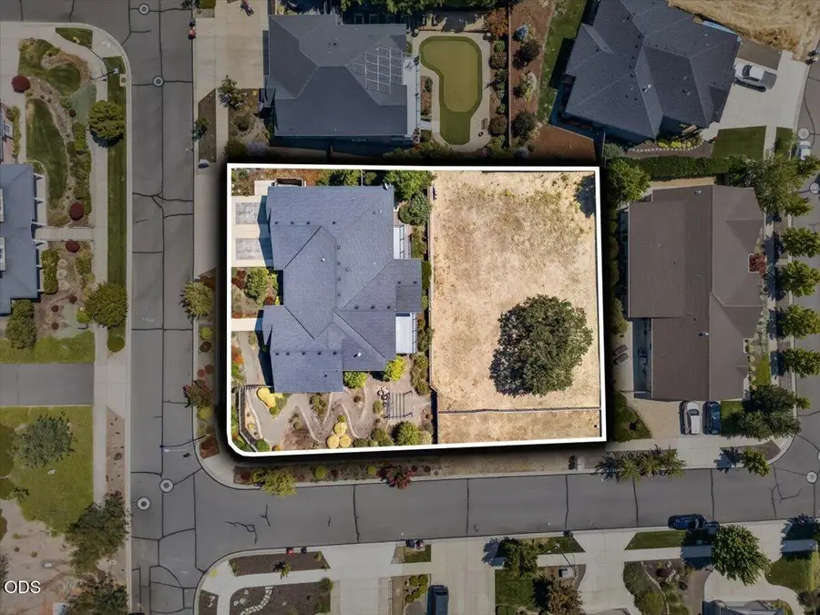 4200 Falcon Ridge Terrace, Medford, OR 97504 - #2