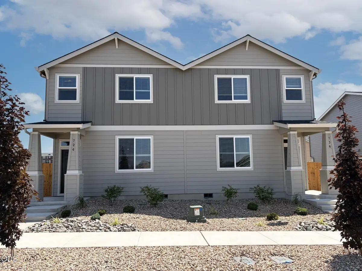 726 NW Varnish Place, Redmond, OR 97756 - #1