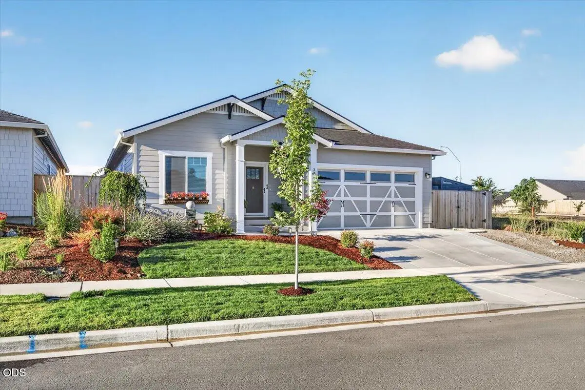 3710 Carlin Drive, Medford, OR 97504 - #1