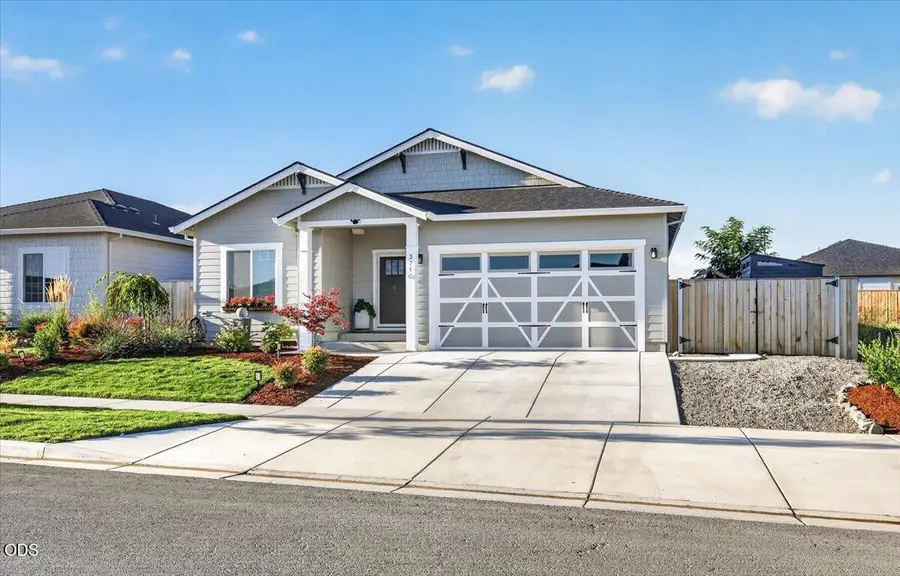 3710 Carlin Drive, Medford, OR 97504 - #3