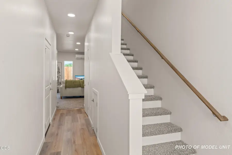 2032 Sunset Drive #7, Medford, OR 97501 - #2
