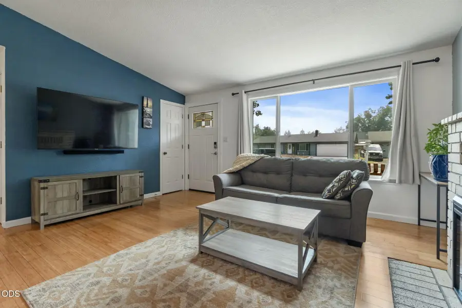 4208 Pepperwood Drive, Klamath Falls, OR 97603 - #3