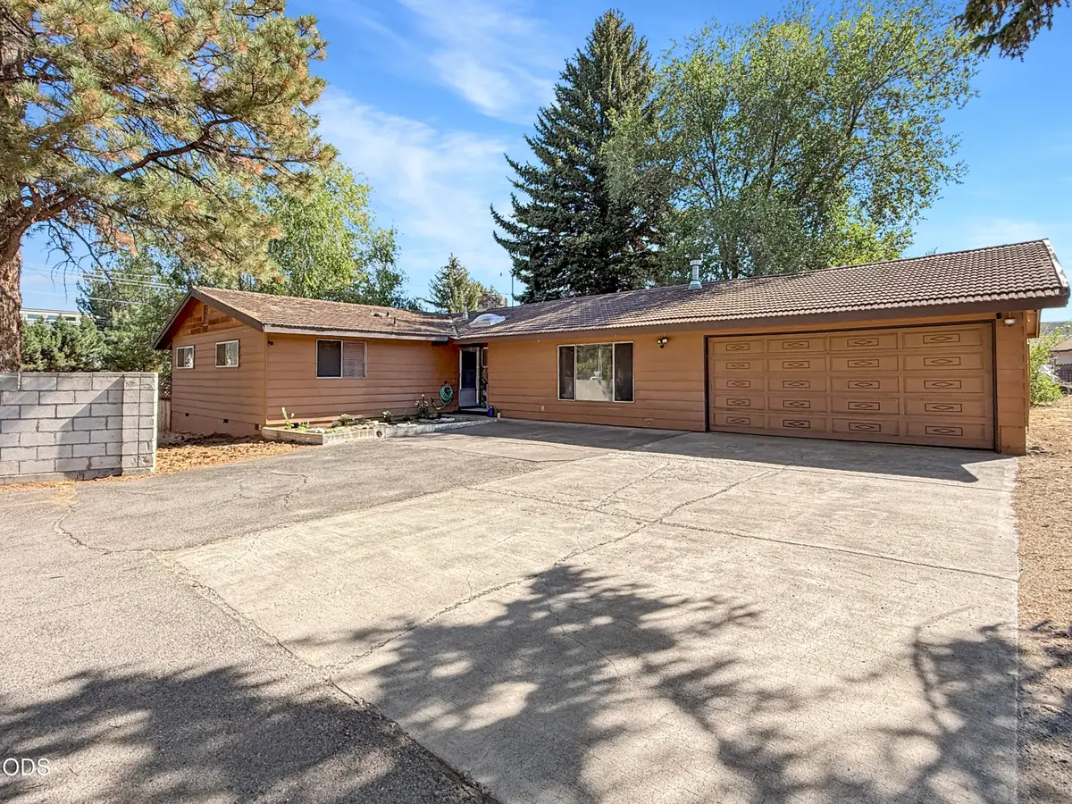 2640 NE 8th Street, Bend, OR 97701 - #1