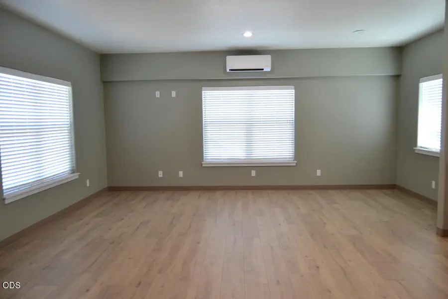 2032 SW Allen Creek Road, Grants Pass, OR 97527 - #2