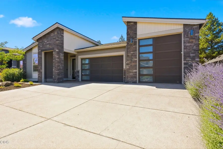 3083 NW Hidden Ridge Drive, Bend, OR 97703 - #2