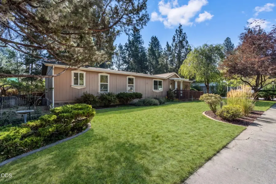 1028 SE Black Ridge Place, Bend, OR 97702 - #2