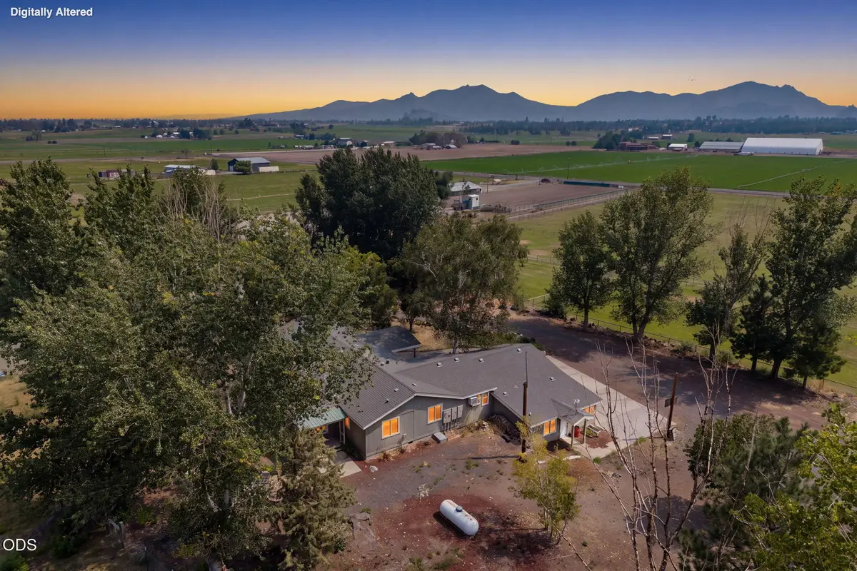 9201 NW 31st Street, Terrebonne, OR 97760 - #1