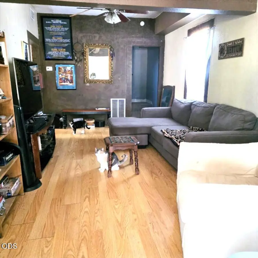298 S Columbus Avenue, Medford, OR 97501 - #3