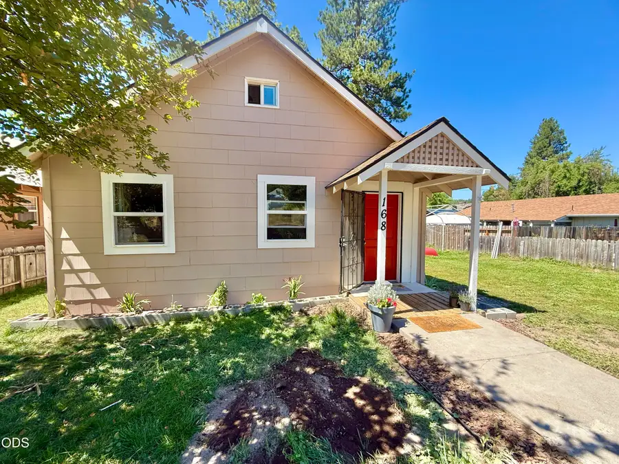 168 S 3rd Avenue, Chiloquin, OR 97624 - #2