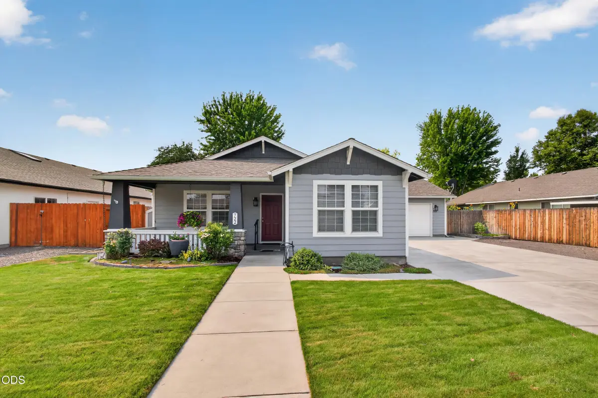 722 NE Stoneridge Loop, Prineville, OR 97754 - #1