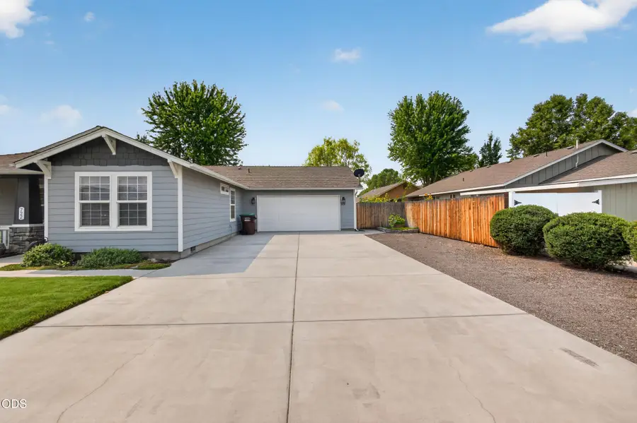 722 NE Stoneridge Loop, Prineville, OR 97754 - #3