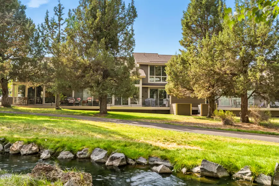718 Sage Country Court, Redmond, OR 97756 - #2