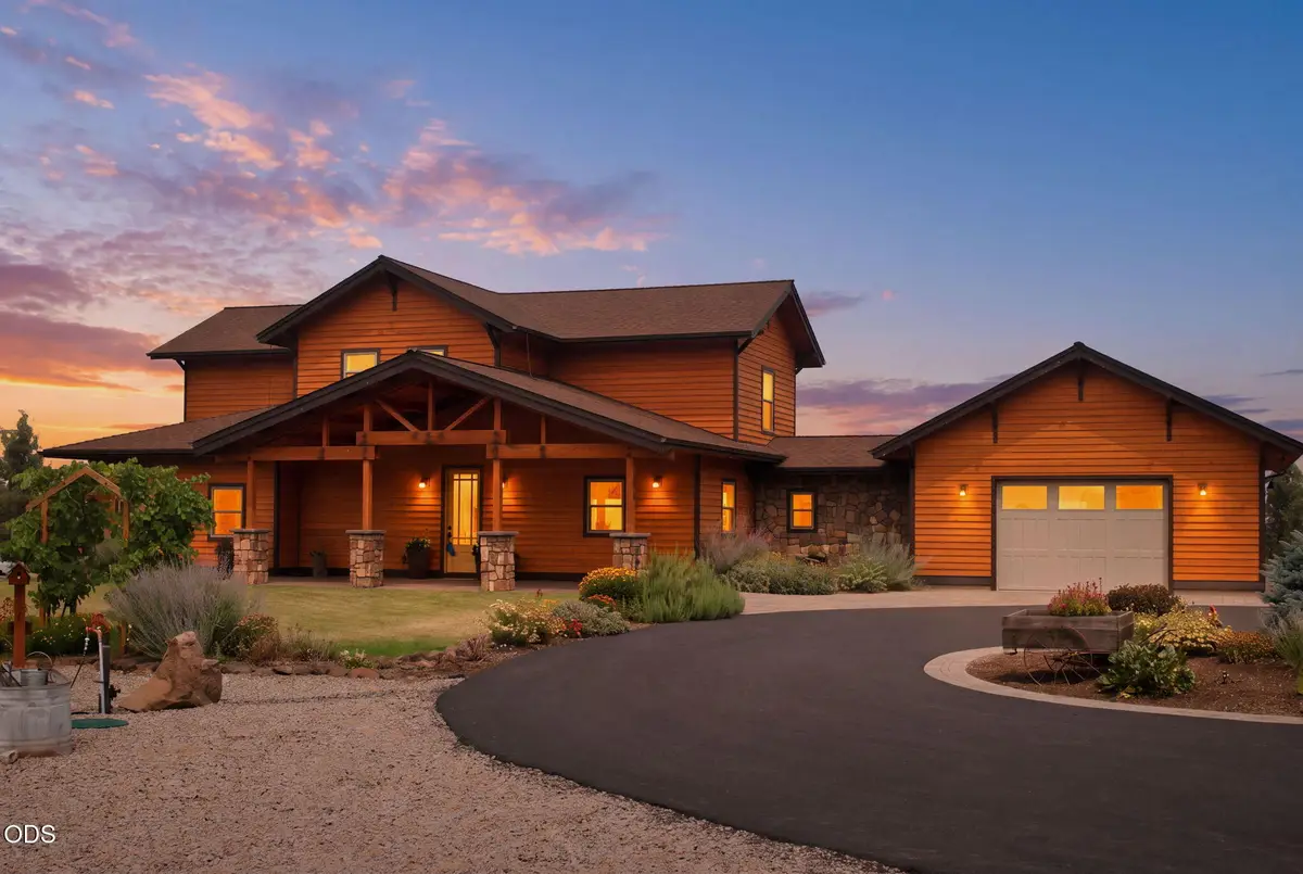 2918 NW Century, Prineville, OR 97754 - #1