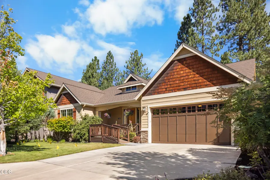 60822 Falcon Pointe Lane, Bend, OR 97702 - #2