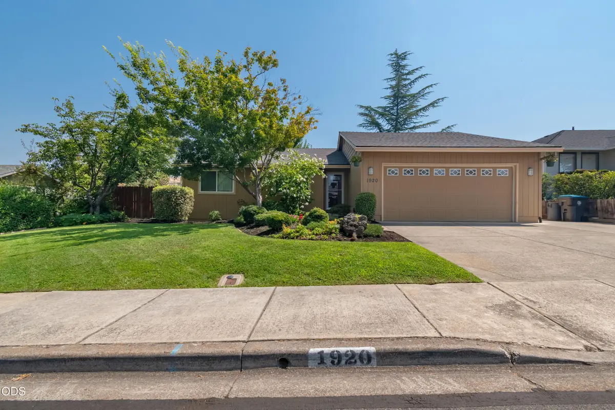 1920 Pinedale Street, Medford, OR 97504 - #1