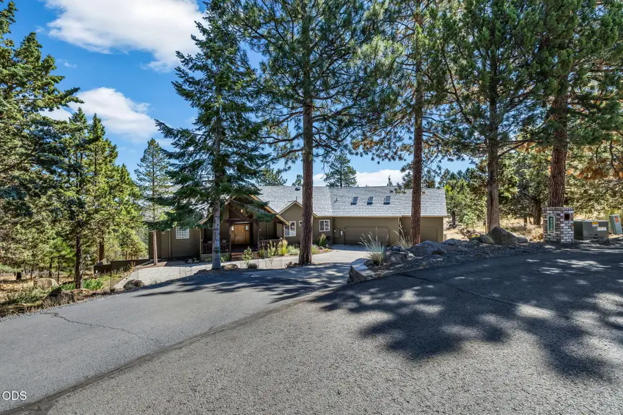 3732 NW Summerfield Road, Bend, OR 97703 - #3