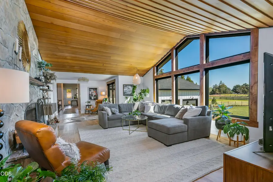 62215 Byram Court, Bend, OR 97701 - #2