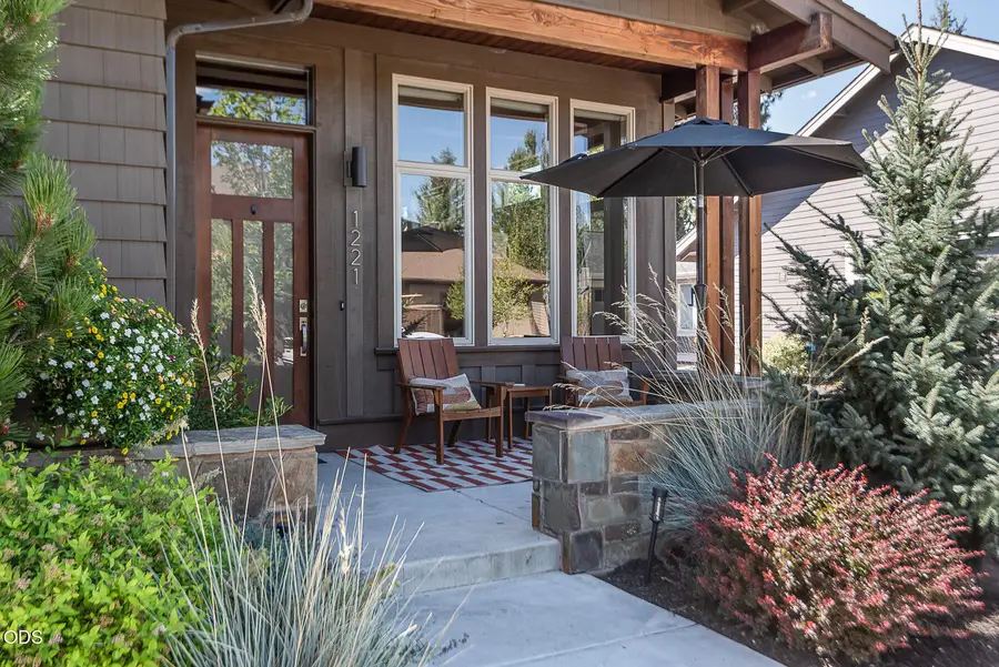 1221 SW Bryanwood Place, Bend, OR 97702 - #2