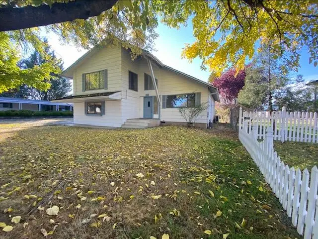 200 Clover Lane, Medford, OR 97501 - #2