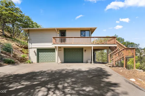 3404 Siskiyou Boulevard, Ashland, OR 97520