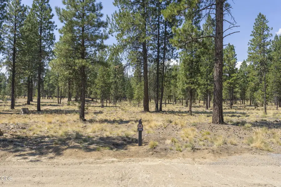56694 Red Bark Lane #558, Bend, OR 97707 - #3
