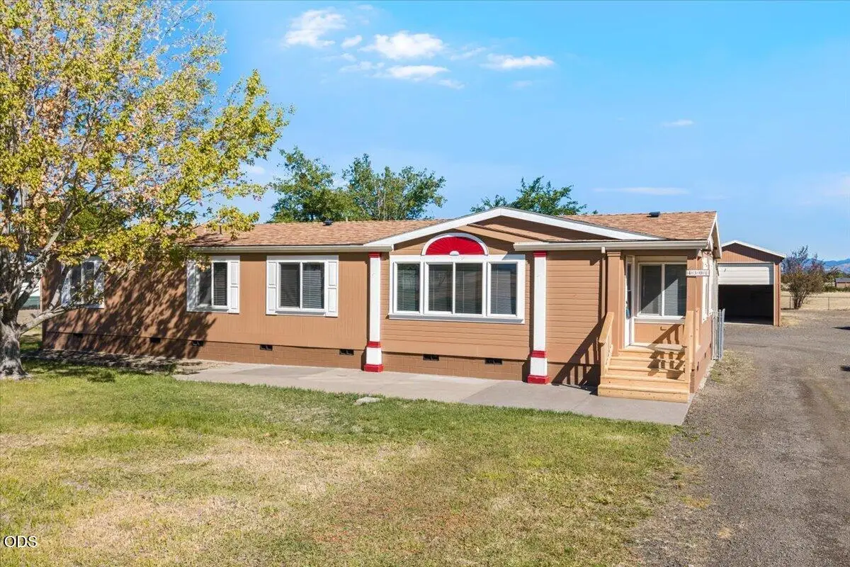 4301 Avenue H, White City, OR 97503 - #1