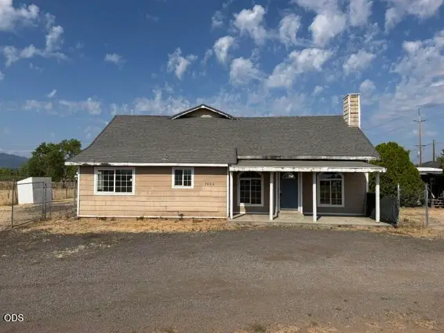 7465 Table Rock Terrace, Central Point, OR 97502 - #1