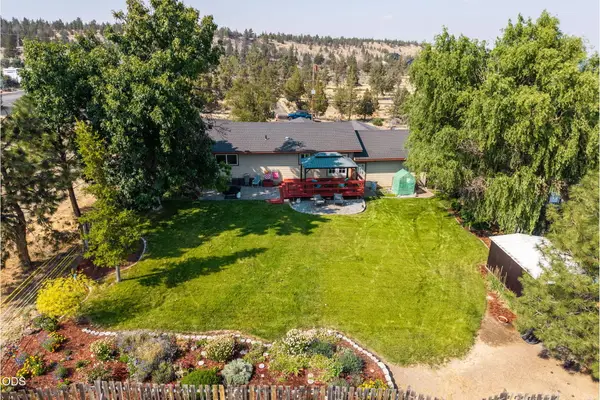 705 SW Belmont Lane, Madras, OR 97741