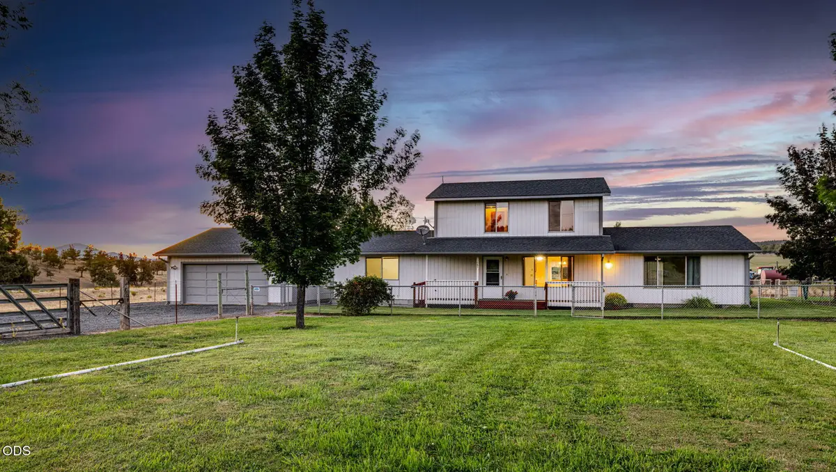 3061 NE Barnes Butte Road, Prineville, OR 97754 - #1