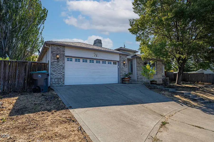 2954 Farmington Avenue, Medford, OR 97504 - #2