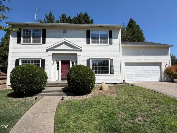 3223 Parkview Court, Medford, OR 97504