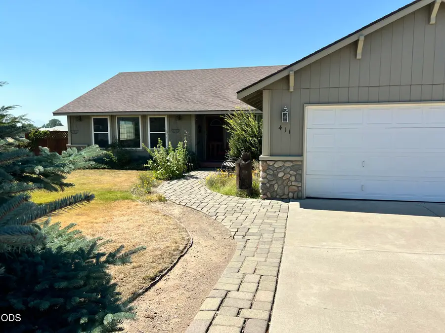 411 Meadowview Street, Culver, OR 97734 - #2