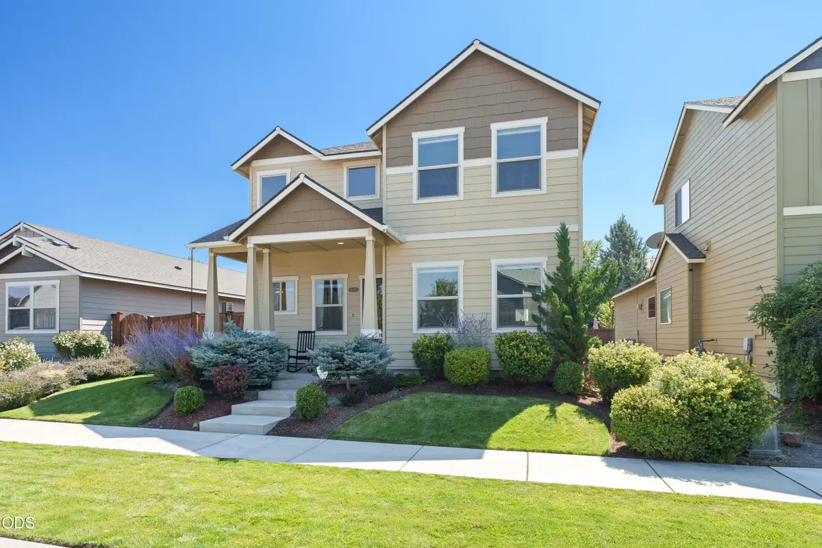 2851 NE Hope Drive, Bend, OR 97701 - #1