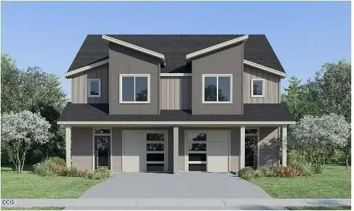 709 NW Walnut Avenue, Redmond, OR 97756