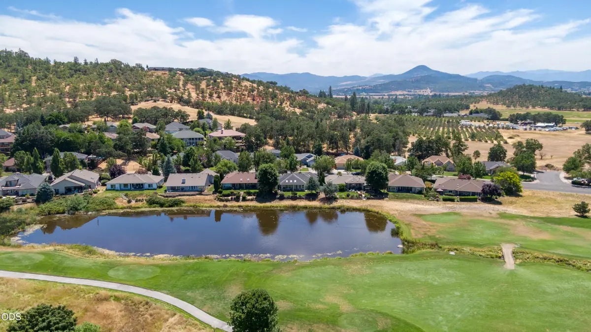Robert Trent Jones Boulevard #3, Eagle Point, OR 97524 - #1