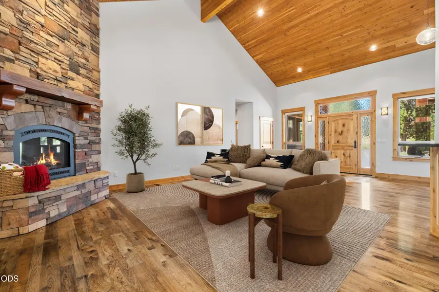 56296 Sable Rock Loop #256, Bend, OR 97707 - #2
