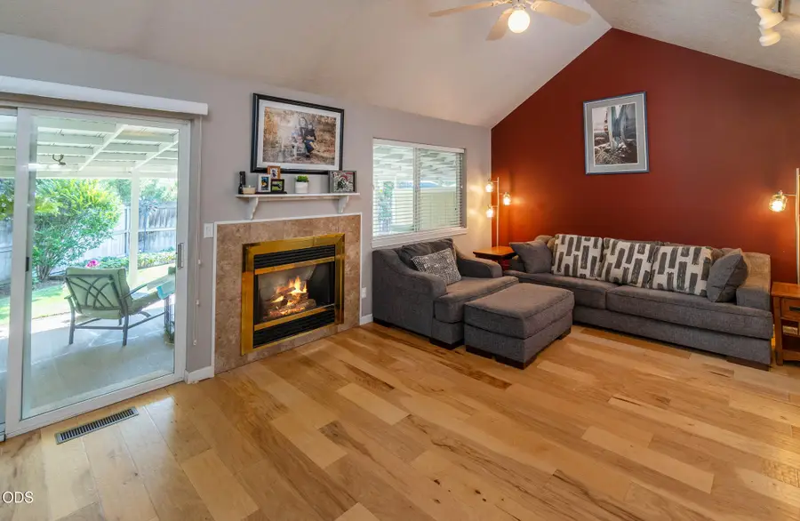 20705 Wishing Well Court, Bend, OR 97701 - #3