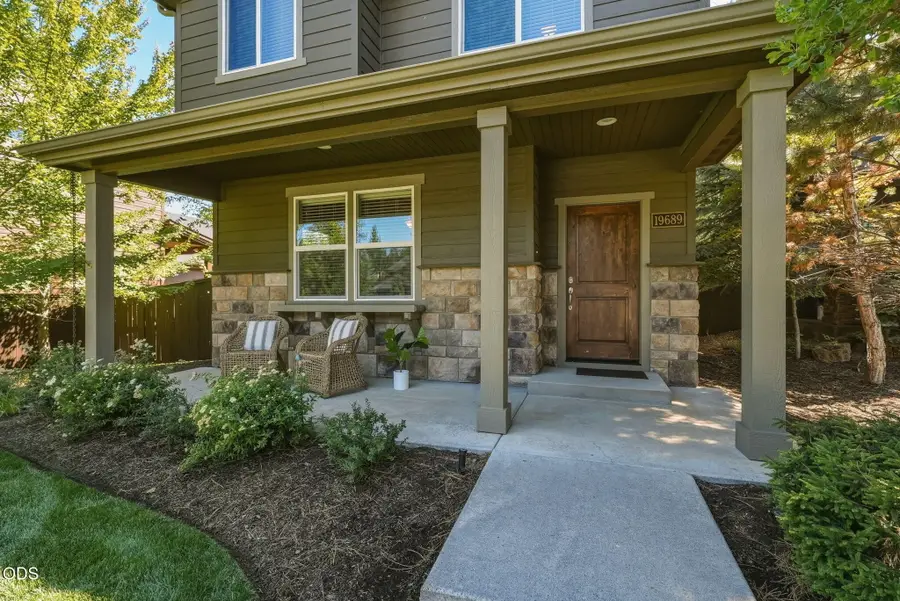 19689 Harvard Place, Bend, OR 97702 - #2