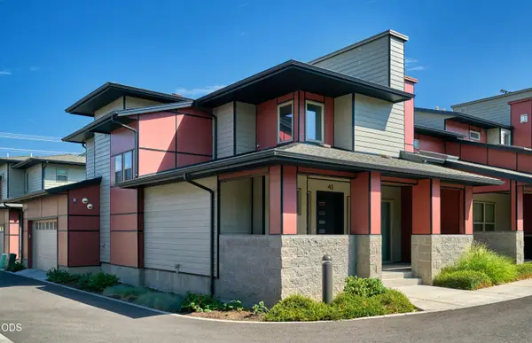 43 S Mountain Avenue, Ashland, OR 97520