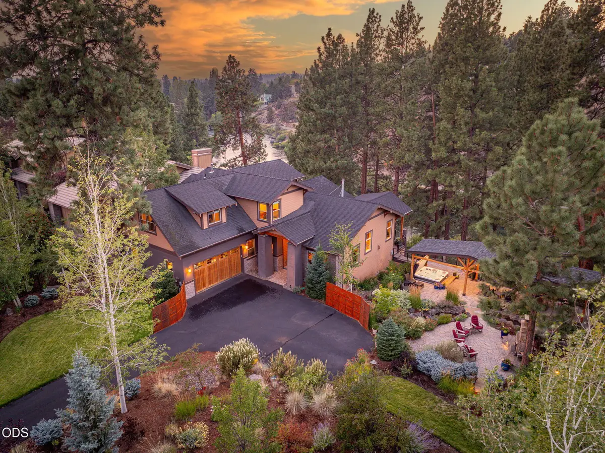 1975 NW Harriman Street, Bend, OR 97703 - #1