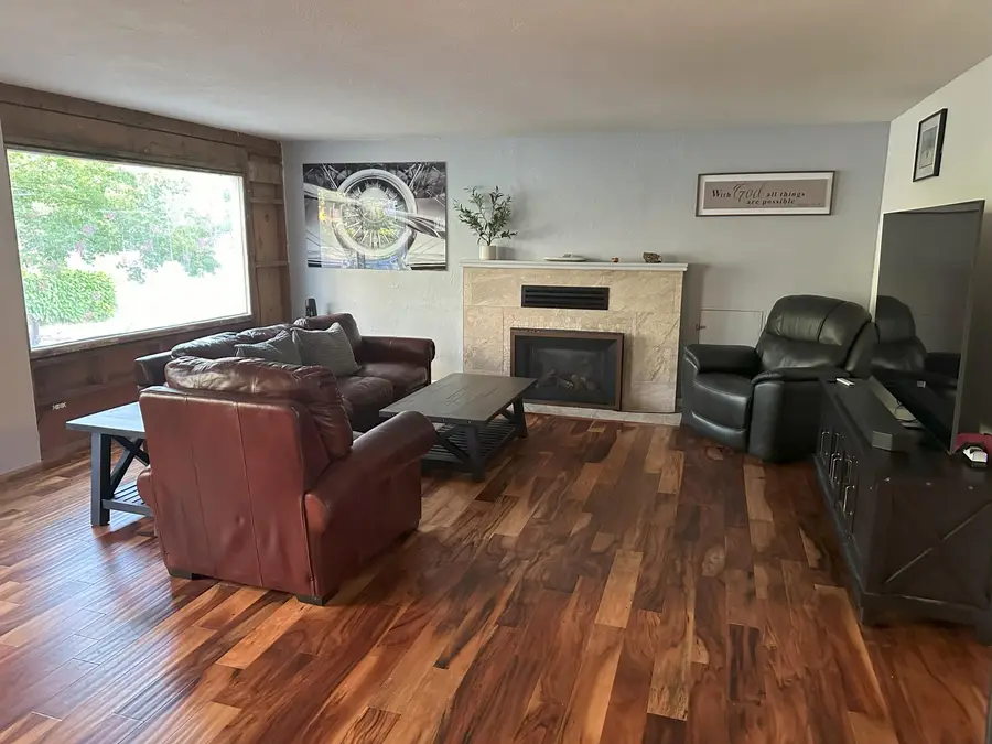 62 S Modoc Avenue, Medford, OR 97504 - #2