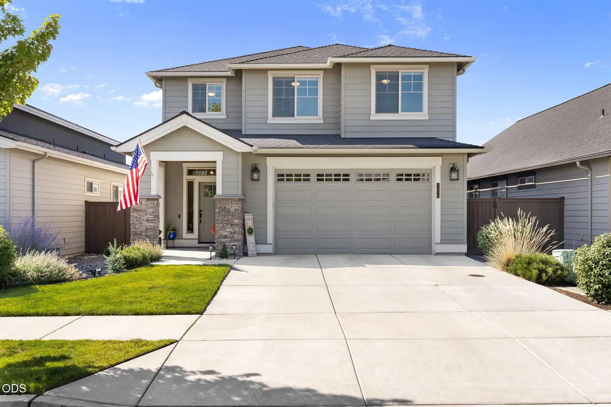 3650 SW Badger Court, Redmond, OR 97756 - #1