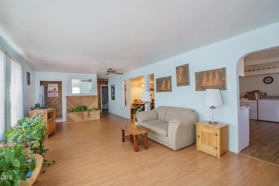 416 W Stewart Avenue, Medford, OR 97501 - #3