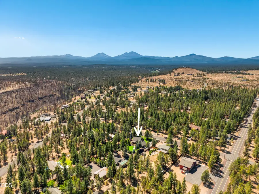 70116 Sorrell Drive, Sisters, OR 97759 - #3